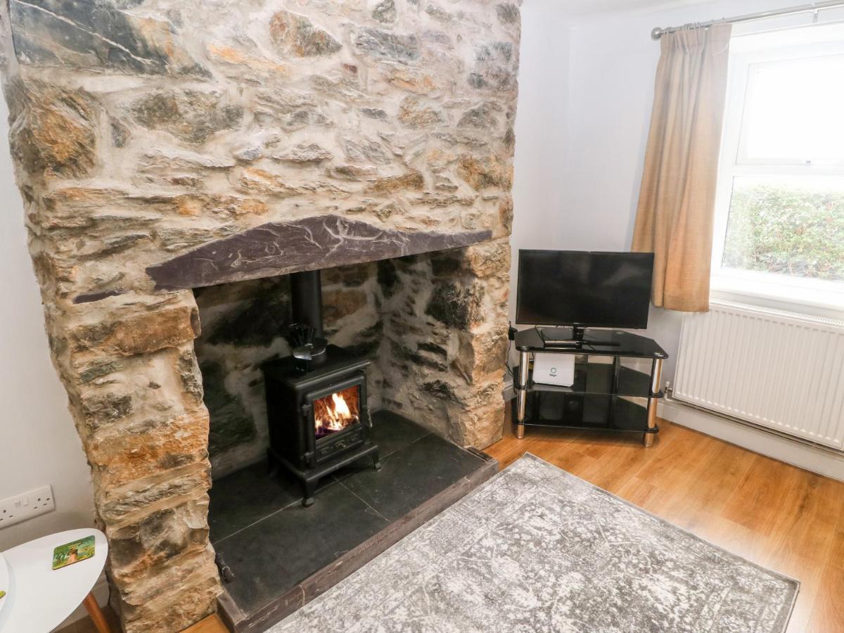 3 Green Terrace Gaerwen Dış mekan fotoğraf