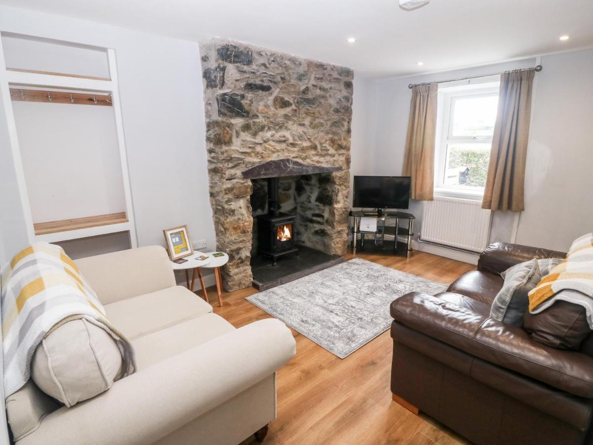 3 Green Terrace Gaerwen Dış mekan fotoğraf