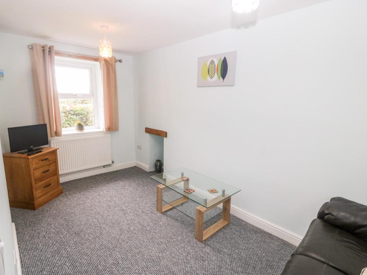 3 Green Terrace Gaerwen Dış mekan fotoğraf